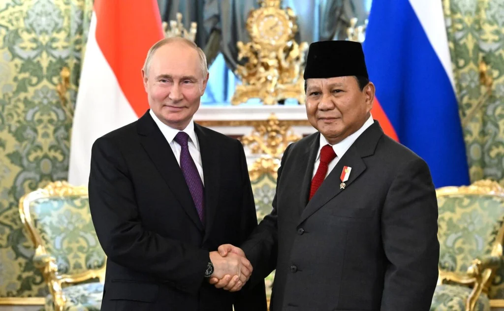 Prabowo Amankan Cadangan Energi dan Perkuat Posisi Indonesia di Panggung Global lewat Kunjungan Singkat ke Rusia dan Prancis