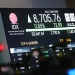 PTRO Meroket, Mengalahkan BUMI dan Menjadi Magnet Investor di IHSG