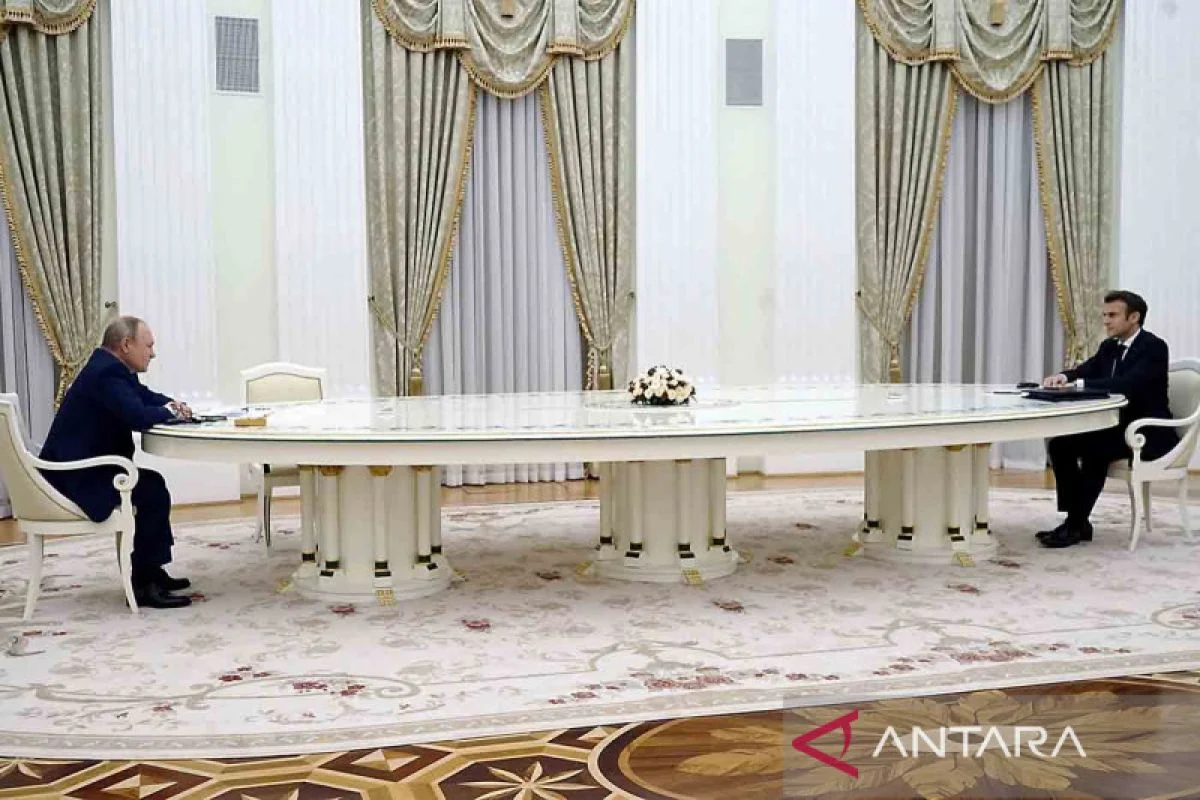 Putin Hentikan Operasi Militer Saat Paskah Ortodoks: Apa Sebenarnya di Balik Keputusan Mendadak?