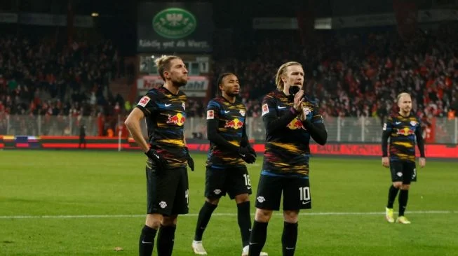 RB Leipzig vs Union Berlin: Kemenangan 3-1 yang Mengantar Die Roten Bullen Dekat Dortmund
