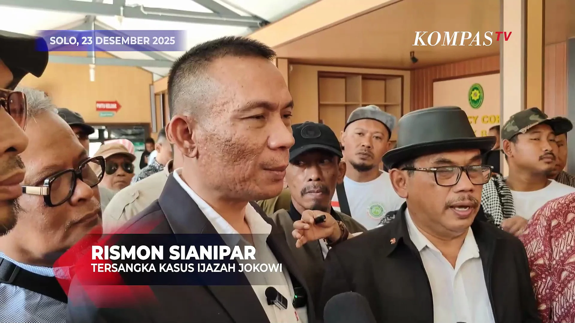Refly Harun Semprot Rismon Sianipar: “Anda Itu Enggak Tahu” – Debat Panas yang Nyaris Jadi Adu Jotos