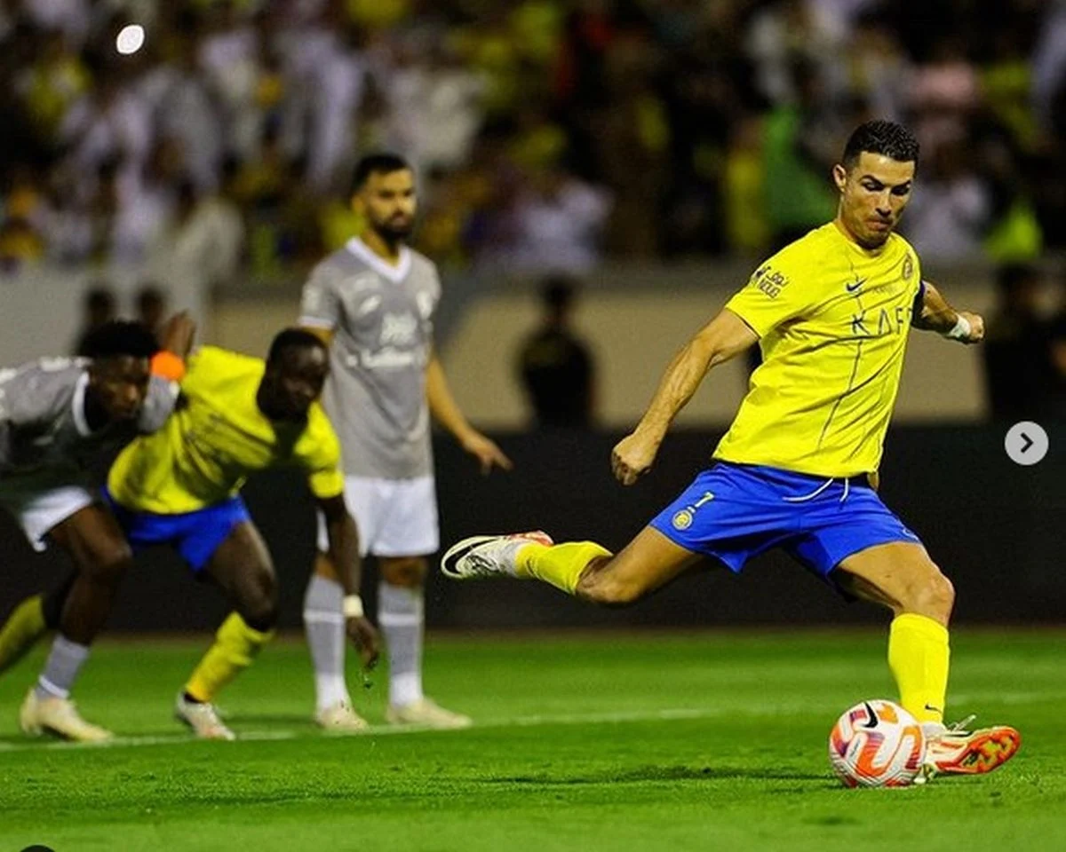 Ronaldo Cetak Tiga Gol, Pimpin Daftar Top Skor Liga Arab Saudi dan Al Nassr Naik ke Posisi Tiga