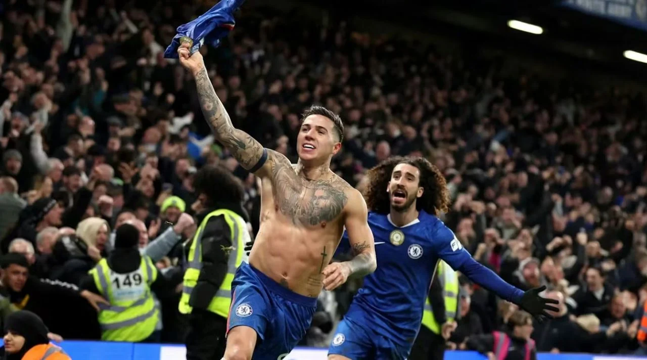 Rosenior Desak Chelsea Bangkit Hadapi Manchester United di Stamford Bridge