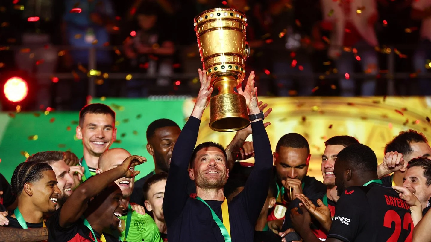Semifinal DFB Pokal 2024: Leverkusen vs Bayern Siap Guncang Ambisi Treble Bayern