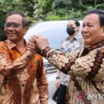 Seruan Ganti Presiden Prabowo Menguat, Mahfud MD Tegaskan Bukan Makar, Ajak Pemerintah Introspeksi