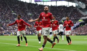 Trio Penyerang Manchester United Semakin Padu: Bryan Mbeumo Bersinar di Tengah Eksperimen Carrick