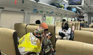 Viral Penumpang Masak mi instan kereta di KA Gunungjati: KAI Lakukan Penelusuran dan Tegaskan Aturan