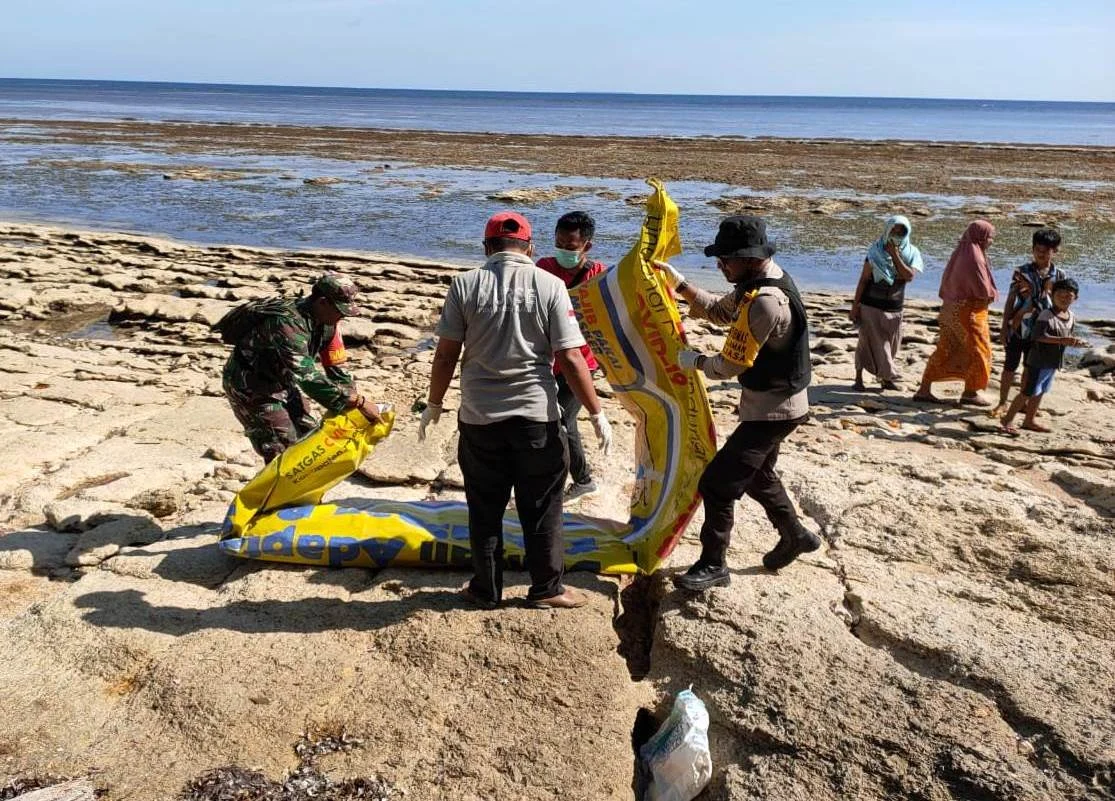 Warga Sumenep Geger! Benda Diduga Torpedo Terselubung di Pantai Kangean Memicu Kepanikan