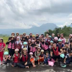 Wendy Walters Berbagi Keceriaan dengan Anak-anak Basecamp Gunung Leuser, Momen Langka yang Menghangatkan Hati