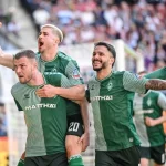 Werder Bremen Menangkan Derbi Utara dengan Kartu Merah, Mengguncang Papan Klasemen Bundesliga