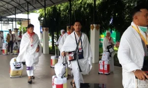 21 Jemaah Haji Solo Dipulangkan, Kenaikan Jumlah Gagal Berangkat Memicu Kekhawatiran