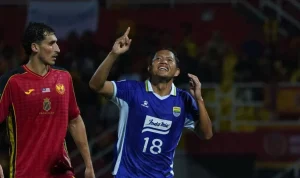 Adam Alis Bantu Persib Amankan Puncak Klasemen Usai Kemenangan Tipis 1-0 atas PSIM