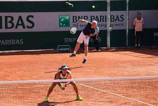 Aldila Sutjiadi Hadapi Tantangan di Roland Garros, Sementara Persib Bandung Raih Hattrick Juara Super League