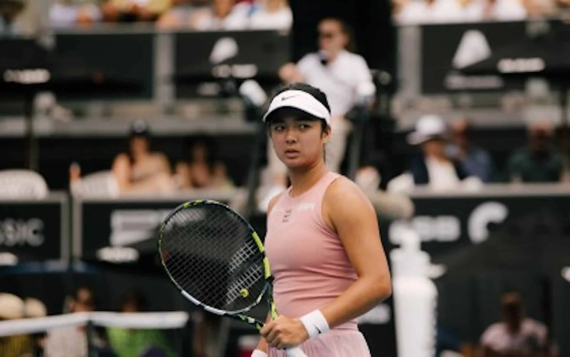 Alexandra Eala Menang Telak atas Wang Xinyu di Italian Open