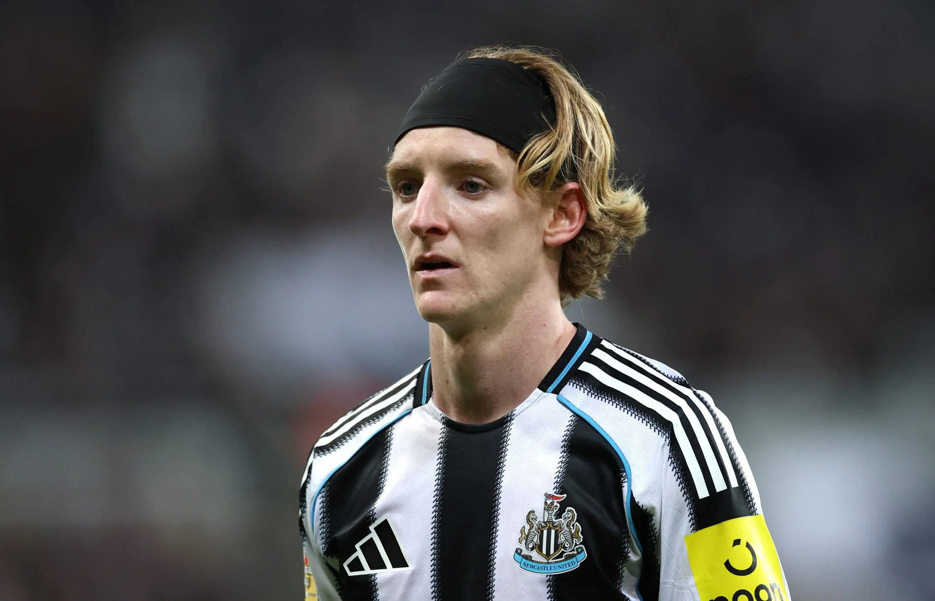 Anthony Gordon Siap Tinggalkan Newcastle United: Kabar Terbaru Transfer Pemain