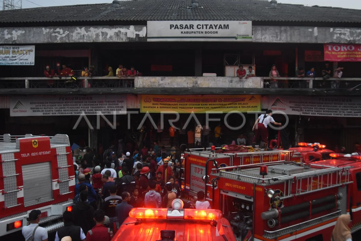 Anton Dengar Letupan 15 Menit Sebelum Kebakaran Pasar Kanjengan Semarang Melalap Ratusan Kios