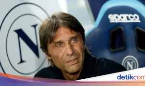 Antonio Conte Tinggalkan Napoli Setelah Dua Musim, Juventus Satu-Satunya Pengecualian