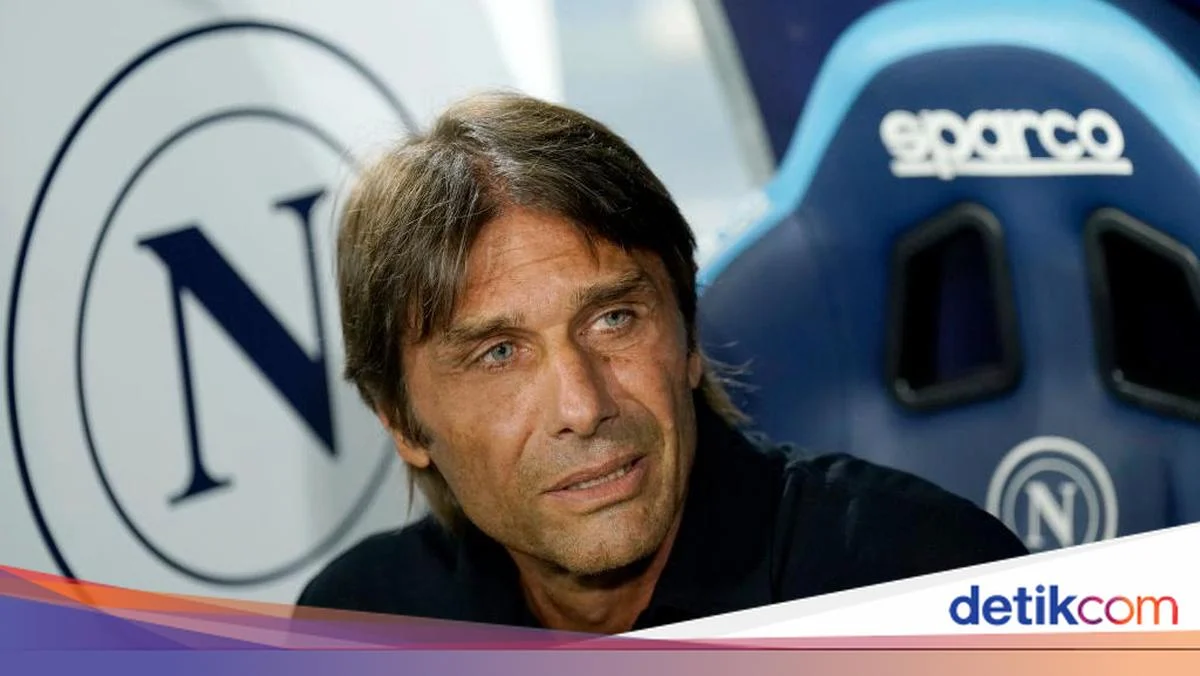 Antonio Conte Tinggalkan Napoli Setelah Dua Musim, Juventus Satu-Satunya Pengecualian