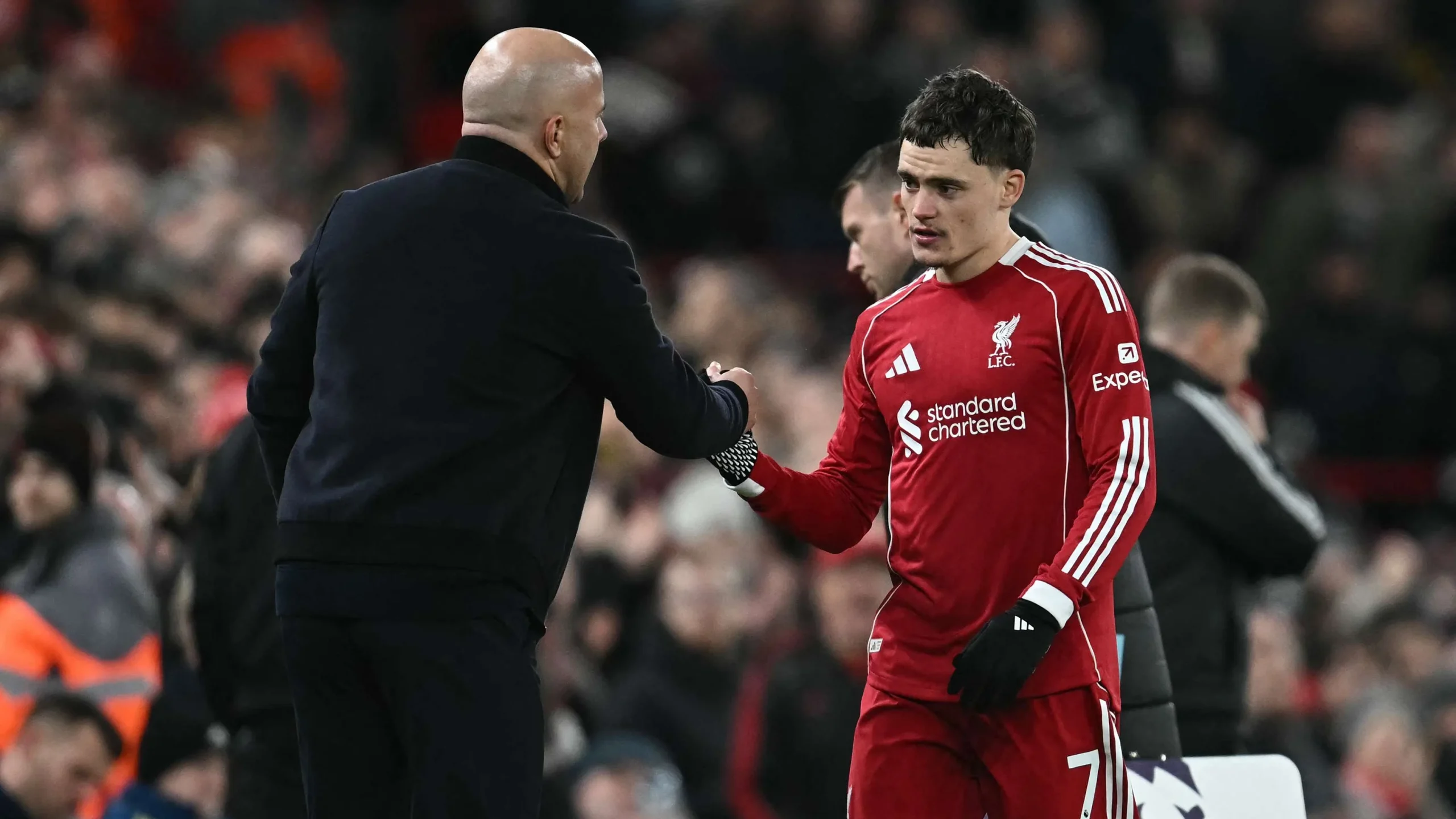 Arne Slot Siap Sambut Etiënne Reijnen di Liverpool untuk Perkuat Staf Kepelatihan