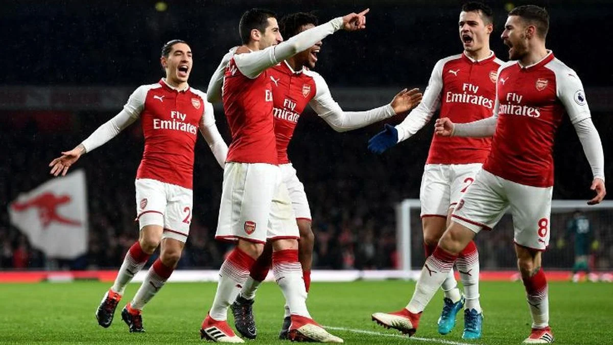 Arsenal Memimpin Premier League, City Tertinggal Setelah Drama Everton