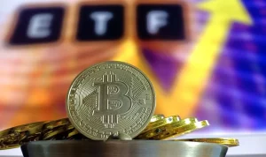 Arus Masuk ETF Bitcoin Tembus USD 1 Miliar, Apakah Ini Pertanda Crash di 2026?