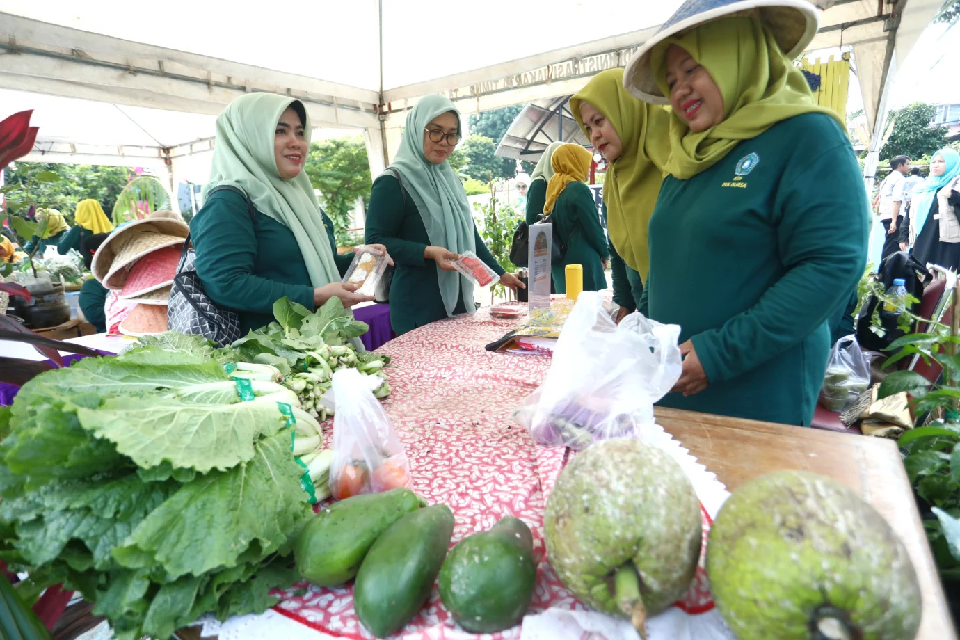 Astagfirullah! Teriakan Lansia Penjual Buah Saat Tabrak Lari di Duren Sawit Bikin Geger
