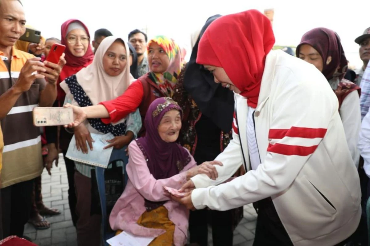 Bantuan Langsung Tunai: Solusi untuk Masyarakat Rentan di Jawa Timur