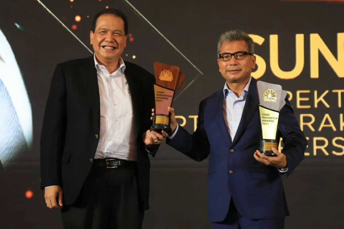 BRI Raih Penghargaan CNBC Indonesia Awards 2021, Dirut BRI Sunarso Dinobatkan Sebagai CEO Terbaik