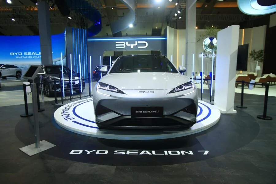 BYD: Inovasi Mobil Listrik dan Ekspansi Global