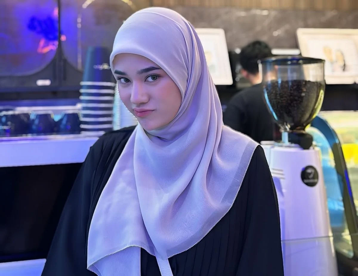 Clara Shinta dan Kisah Inspiratif Sunhaji Penjual Es Teh yang Viral