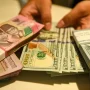 Dolar ke Rupiah Melemah, Kurs Capai Rp17.530 di Bank-Bank Besar