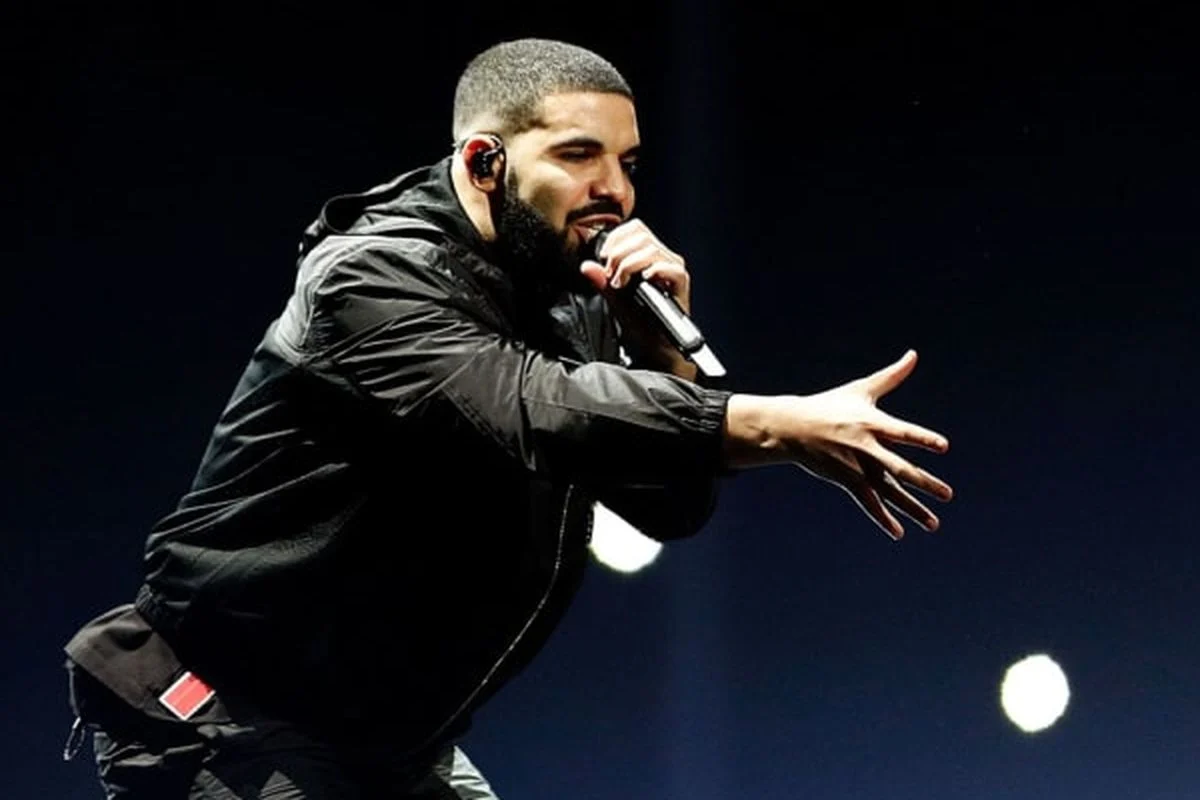 Drake Rilis Tiga Album Sekaligus, 'Iceman', 'Habibti', dan 'Maid of Honour'