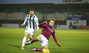 Dunfermline Athletic Raih Kemenangan Tipis 1-0 atas Arbroath di Leg Pertama Play‑off Premiership
