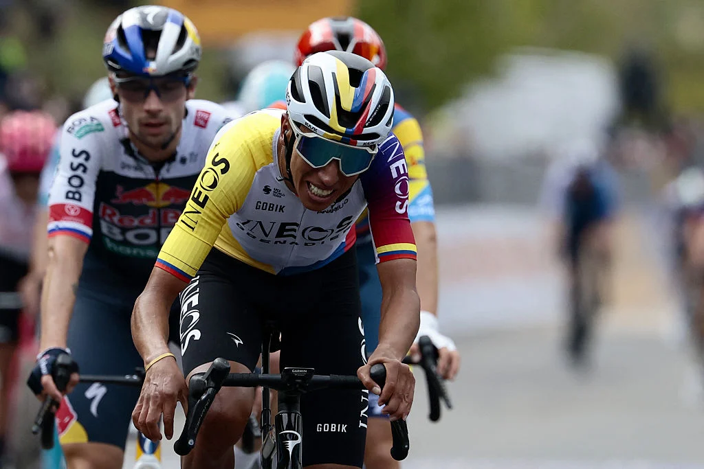 Egan Bernal Mengalami Keterpurukan di Giro d'Italia dan Dodgers Akuisisi Alek Thomas