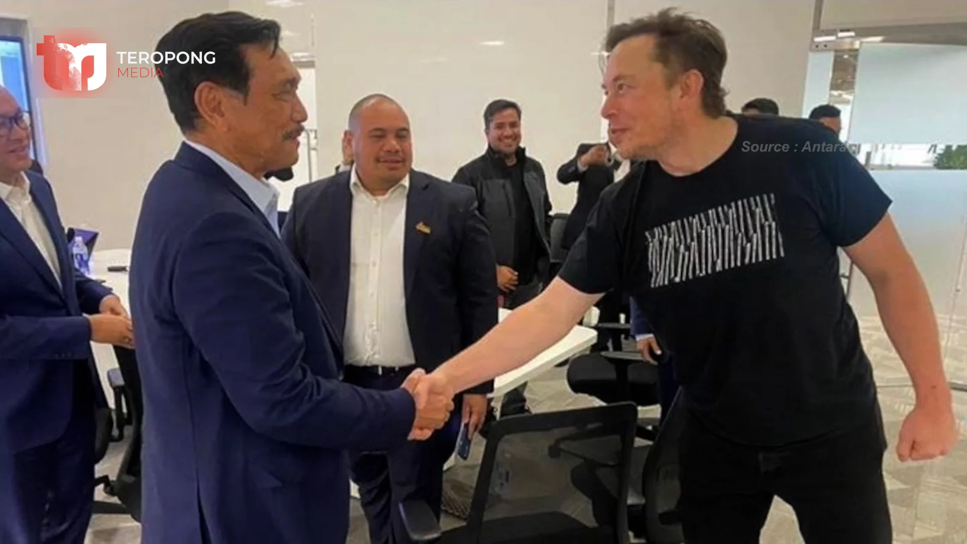 Elon Musk Ungkap Kesepakatan Dengan Anthropic dan Pembicaraan Tentang Sosialisme