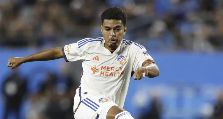 Evander Dinobatkan sebagai Pemain Terbaik di FC Cincinnati