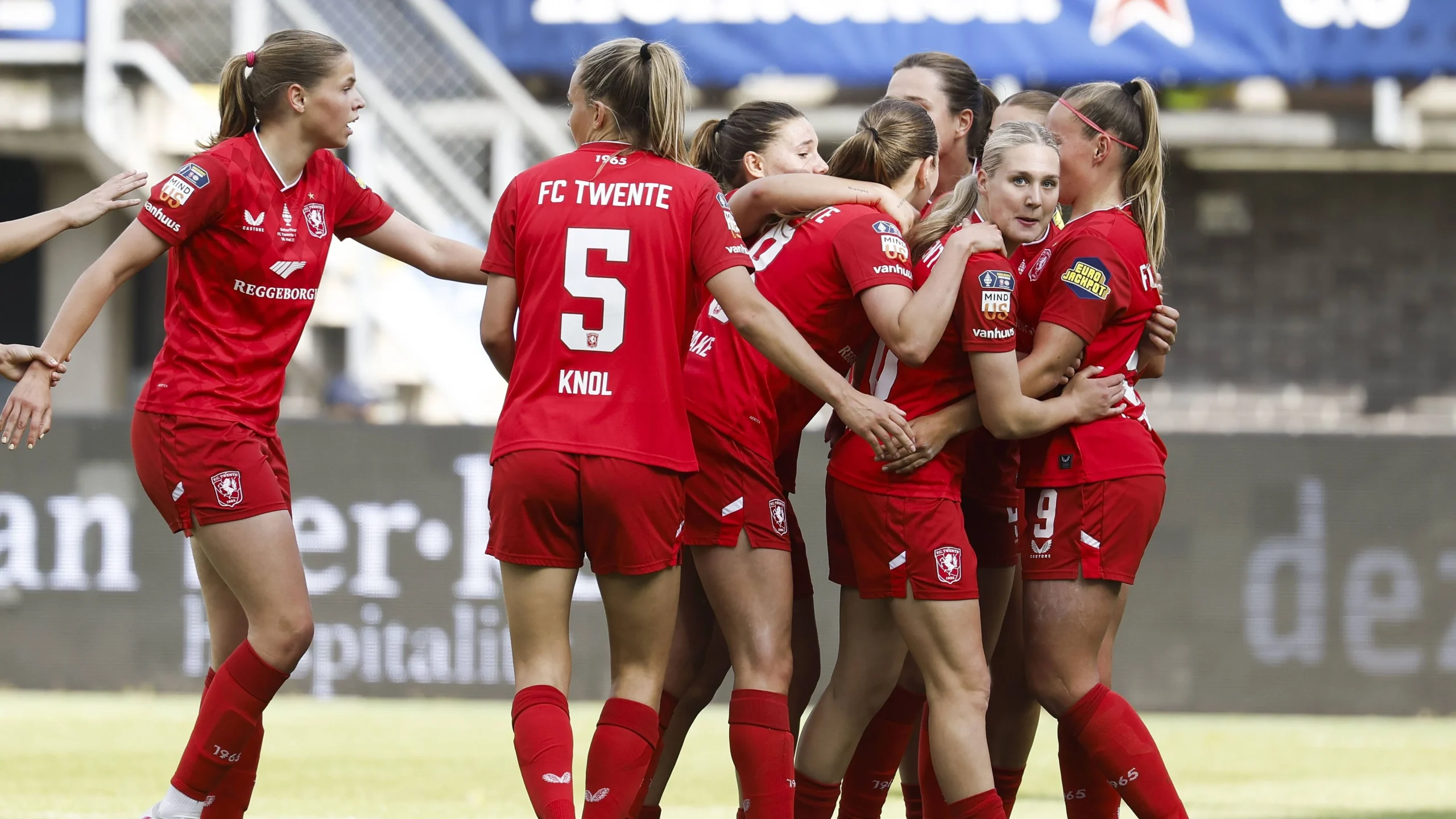 FC Twente Wanita Menjuarai Eurojackpot KNVB Cup