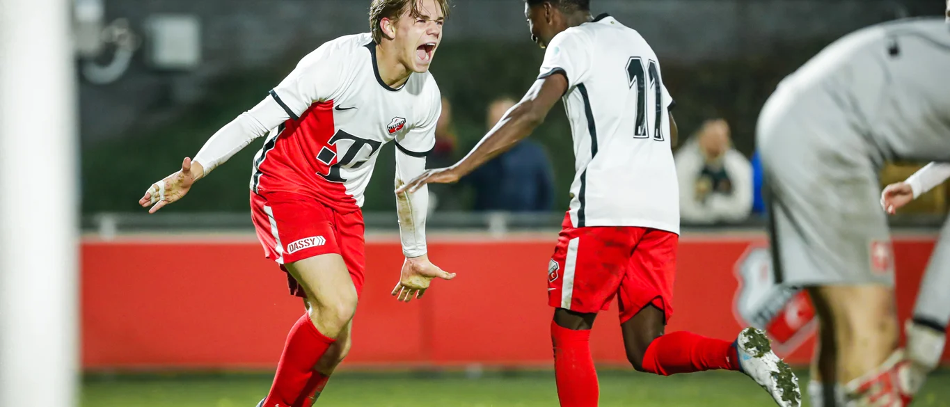 FC Utrecht Raih Kemenangan Dramatis atas NAC Breda di Tengah Kontroversi Legalitas Pemain dan Protes Pendukung