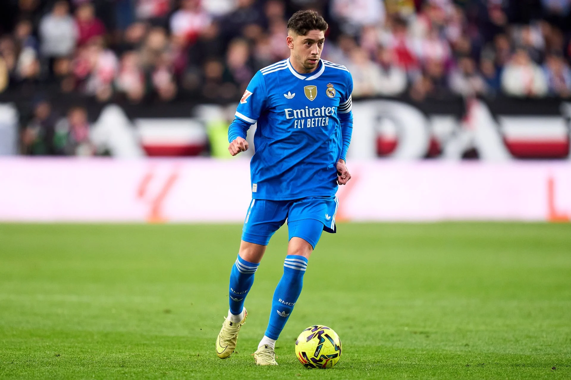 Federico Valverde: Bintang Real Madrid Incar Manchester United