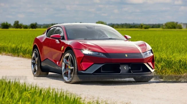 Ferrari Luce: Mobil Listrik Pertama Ferrari yang Menuai Kritik Pedas