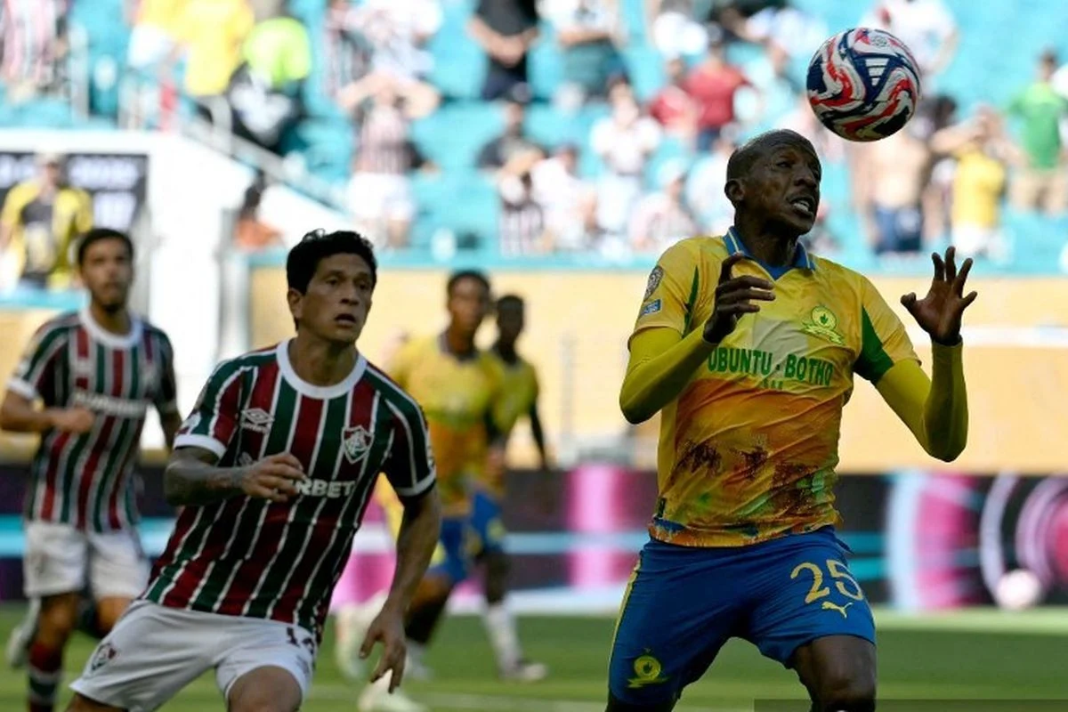 Fluminense Kalah dan Tekanan pada Pelatih Mamelodi Sundowns