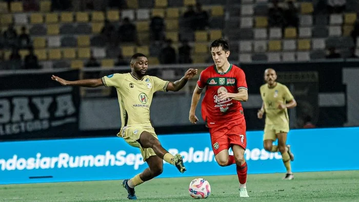 Francisco Rivera Bersinar, Dua Gol Memimpin Persebaya Hajar PSBS Biak 4-0