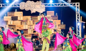 Gais: Mengenal Dunia Hiburan dan Kesenian