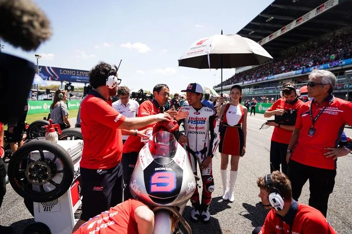 Hiroshi Aoyama: Pembalap Indonesia Menuju Podium Moto3 di Mugello