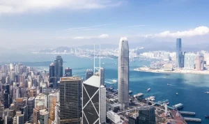 Hong Kong: Tren Hadiah Korporat Inovatif, Lonjakan AI, dan Destinasi Mewah yang Memikat Investor dan Wisatawan
