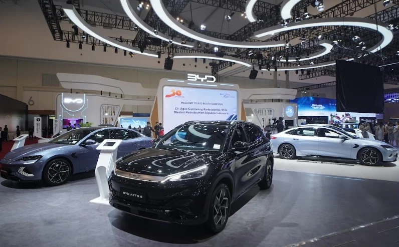 Huawei dan BYD Pamerkan Inovasi Terbaru di Dunia Otomotif dan Teknologi