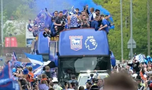 Ipswich Town promosi ke Premier League Setelah Kemenangan Menggila 3-0 atas QPR
