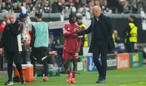 Jeremie Frimpong dan Liverpool Siap Hadapi Chelsea dalam Pertarungan Sengit di Anfield