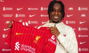 Jeremie Frimpong Dihujani Kritik Pedas Usai Liverpool Gagal Menang atas Manchester United