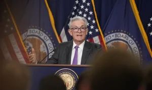 Jerome Powell dan Masa Depan Kebijakan Moneter: Antara Inflasi dan Kenaikan Suku Bunga